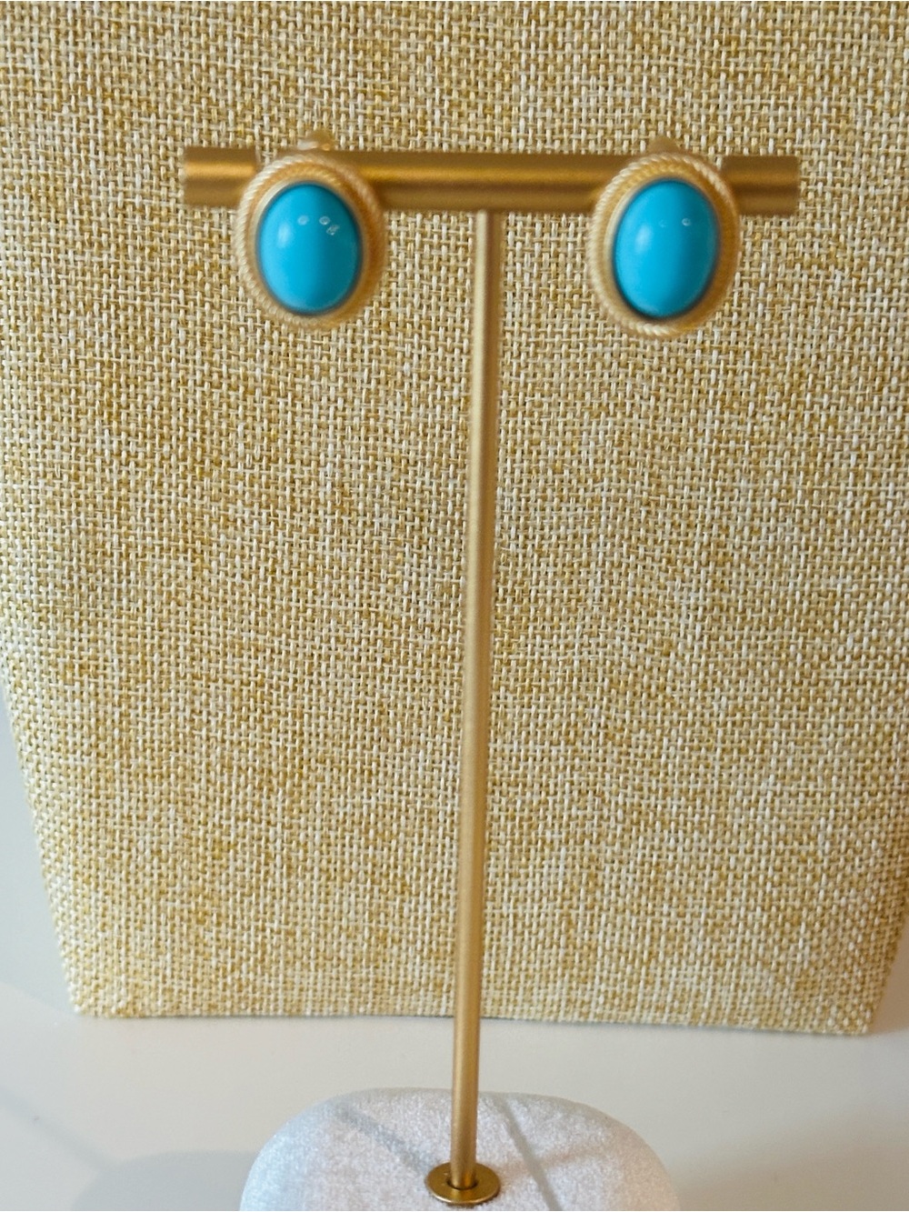 Fashion Jewelry Turquoise & Gold Oval Cabochon Stud Earrings
